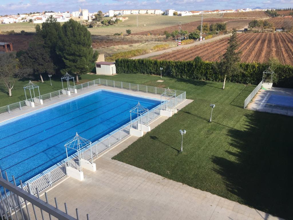 Hotel Acosta Ciudad De La Musica Villafranca de los Barros Extérieur photo