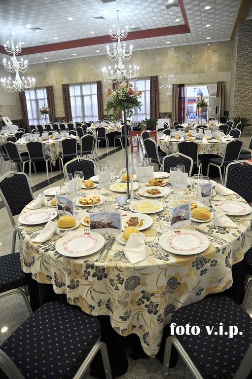 Hotel Acosta Ciudad De La Musica Villafranca de los Barros Extérieur photo