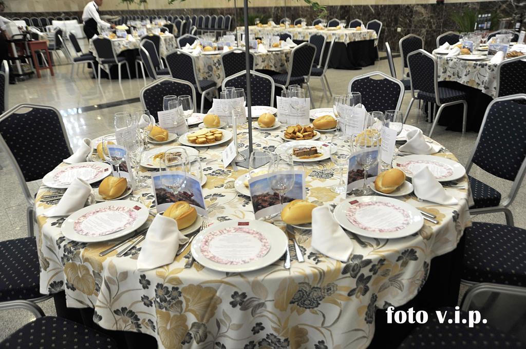 Hotel Acosta Ciudad De La Musica Villafranca de los Barros Extérieur photo