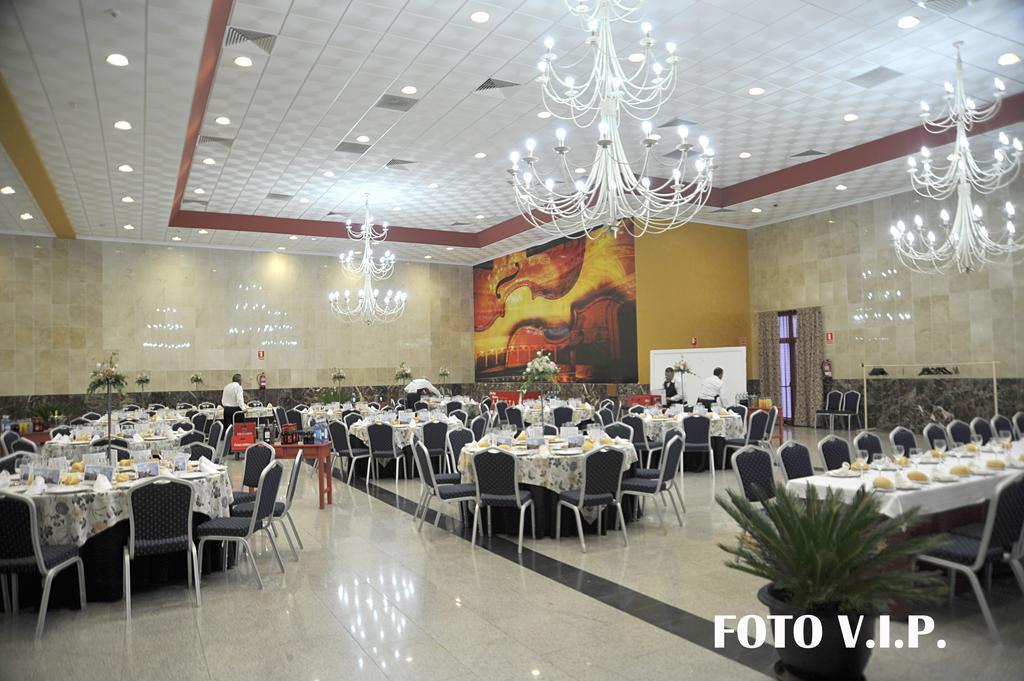 Hotel Acosta Ciudad De La Musica Villafranca de los Barros Extérieur photo