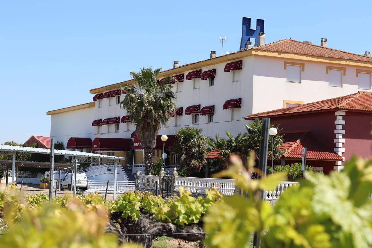 Hotel Acosta Ciudad De La Musica Villafranca de los Barros Extérieur photo